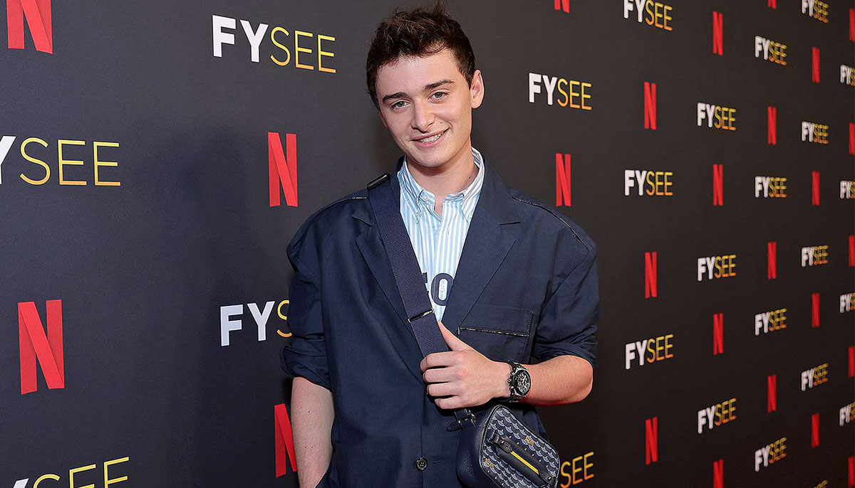 Stranger Things star Noah Schnapp comes out as gay - The Celeb Post