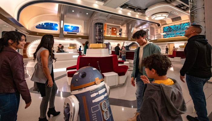 Disneys outrageously pricey Star Wars hotel is closing soon