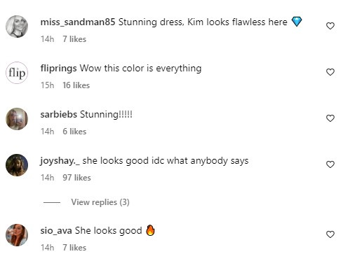 Comments under Kim Kardashians photo